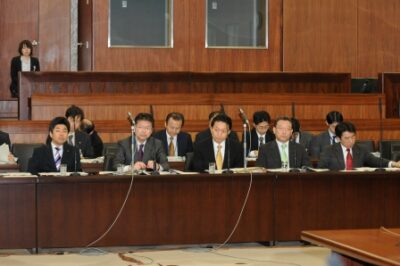 2012年11月22日（木）　鳩山由紀夫元首相が引退を表明されました