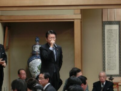 2013年1月6日（日）　新井五町会近隣商店会合同賀詞交歓会に出席しました