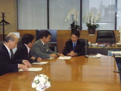 2009年9月29日（火）　神奈川、埼玉、富山県知事の訪問を受けました