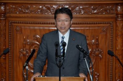 2013年5月10日（金）　本会議代表質問　安倍総理に社会保障改革を質す