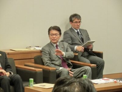 2014年4月10日（木）　早稲田大学の学生と意見交換