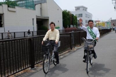 2014年6月2日（月）　きじけんじ中野区長候補と自転車で回っています