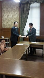 達増拓也岩手県知事の訪問を受けました